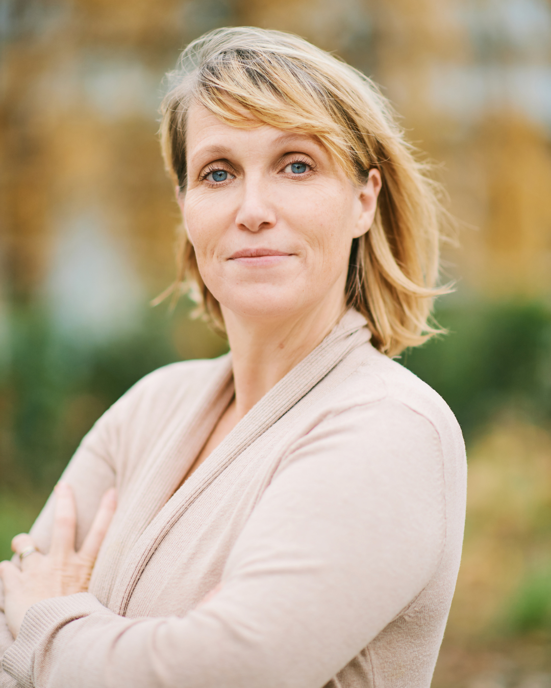 Post Instagram Merci Minimaliste Rouge et Beige-2